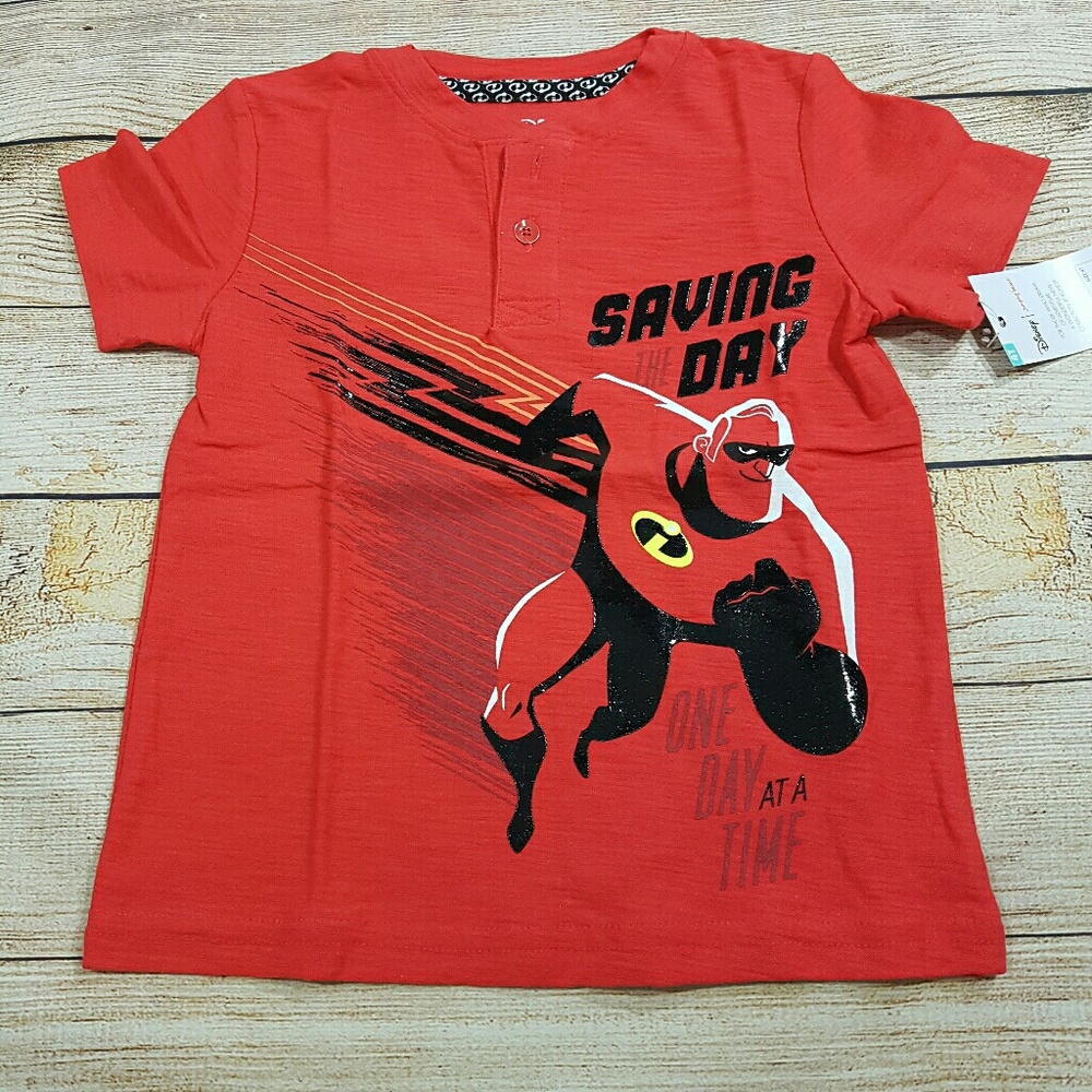 🌟B2G1 NWT Incredibles Toddler Shirt 4T